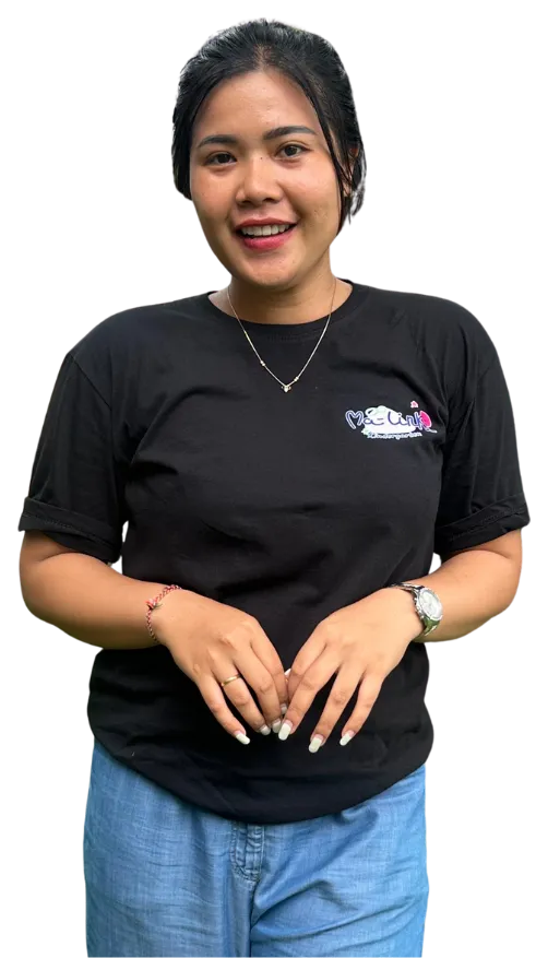 A smiling Malinki teacher